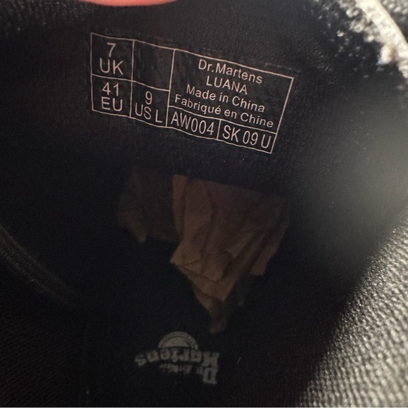 DR. MARTENS Jadon Smooth Leather Platform Boots - Picture 10 of 11